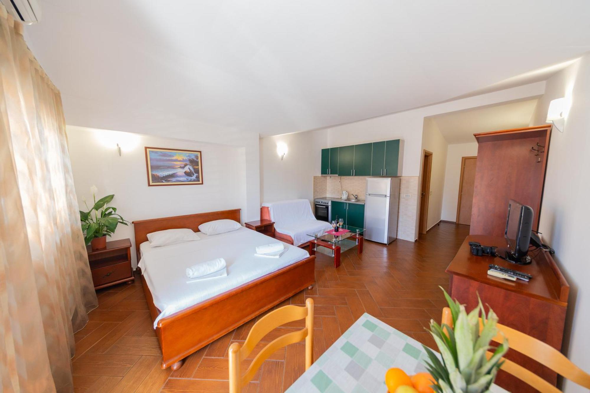 Sms Apartments Budva Exterior foto