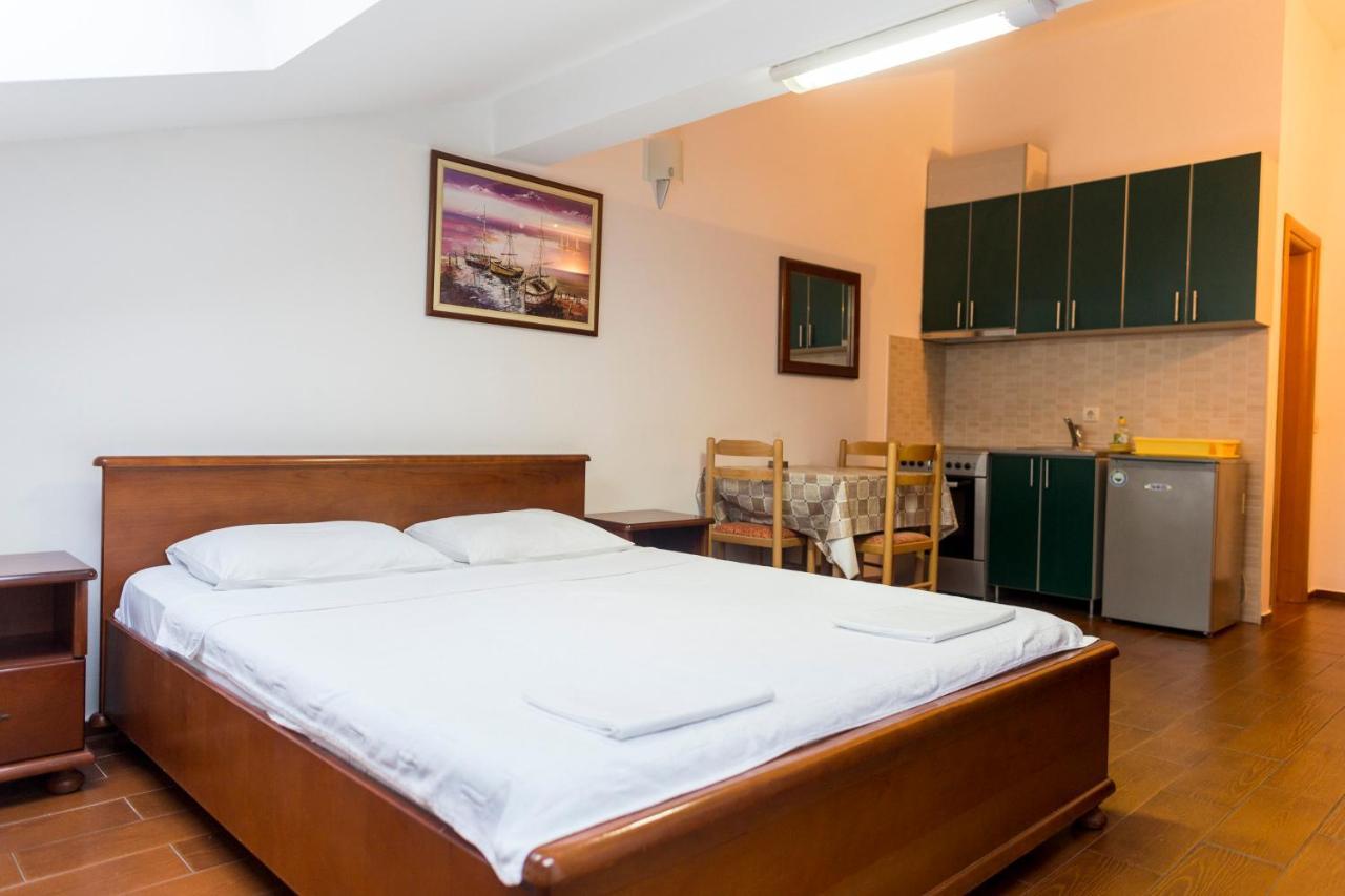Sms Apartments Budva Exterior foto