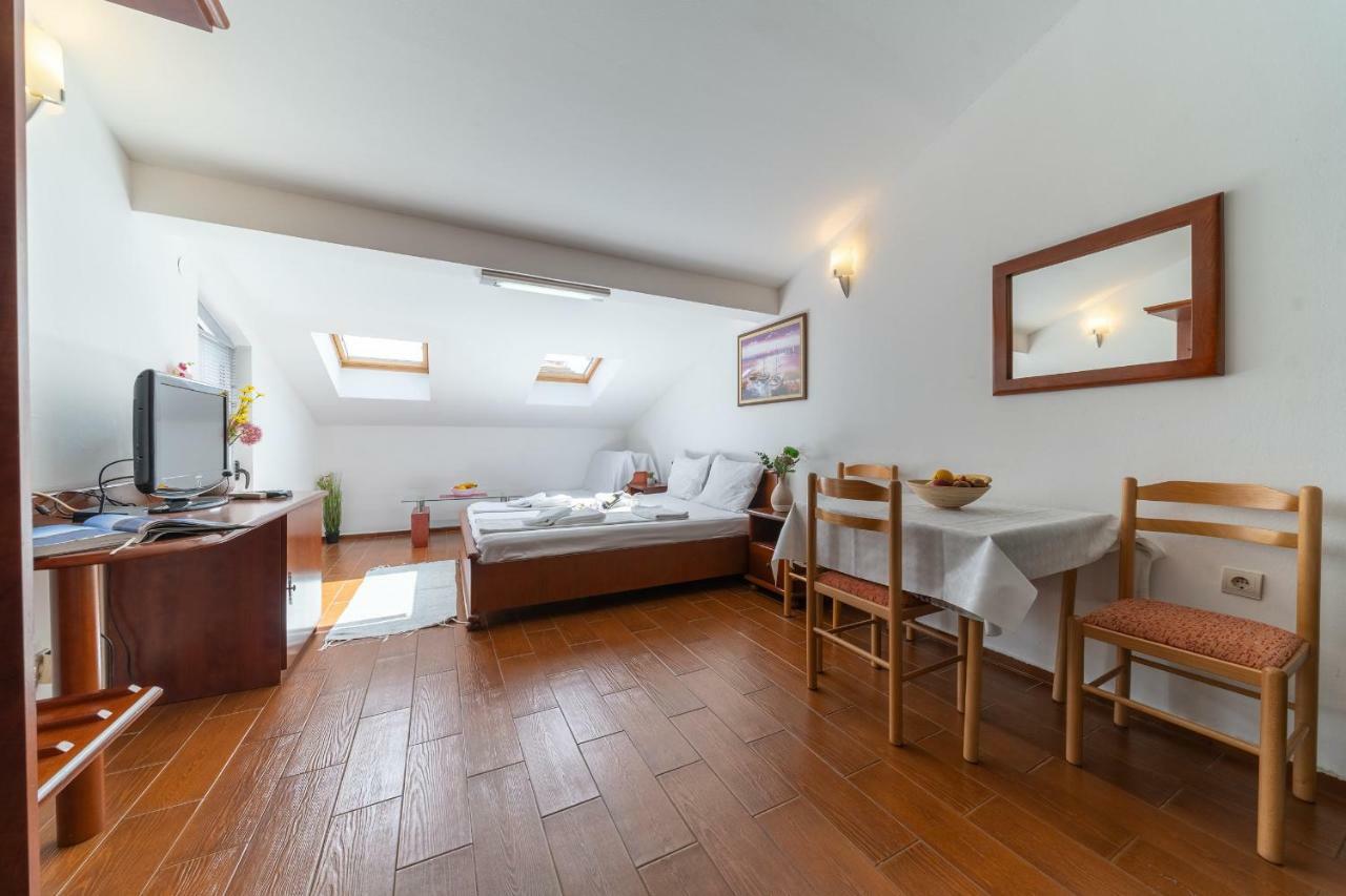 Sms Apartments Budva Exterior foto